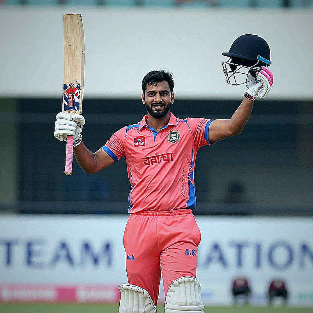 আবুধাবির নিরপেক্ষ মাটিতে স্পিন-ভারী বাংলাদেশ একাদশ: আফগান ঘূর্ণির মুখে পাঁচ দিনের অগ্নিপরীক্ষা